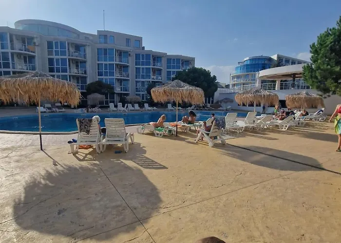 меги Апартамент